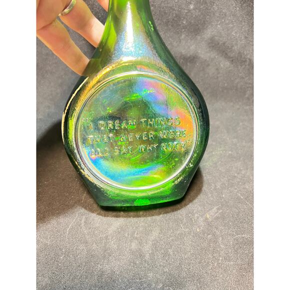Vintage Robert F Kennedy Wheaton Glass Green Decanter The Great American Series - Picture 4 of 5